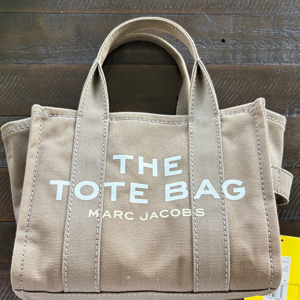 Marc Jacobs Tan Designer Tote Bag with Minimalist Design